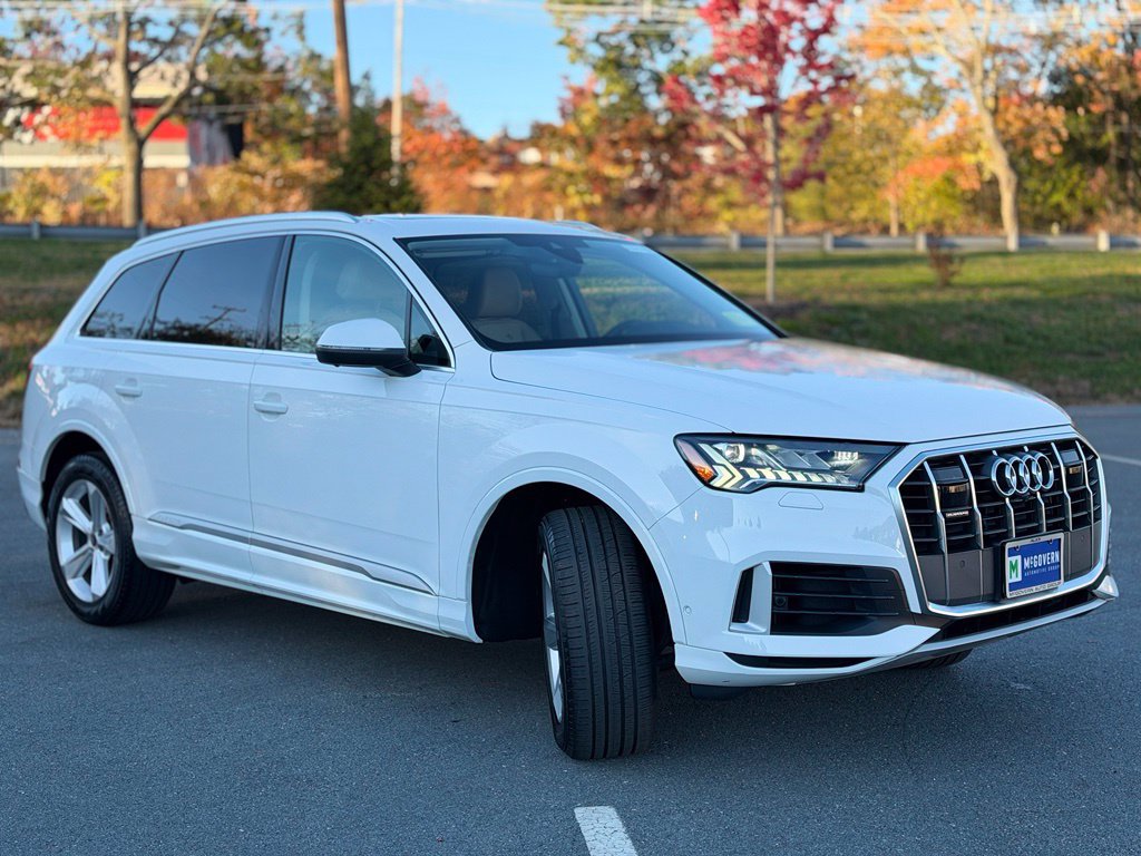 Used 2023 Audi Q7 3.0T Premium w/ Convenience Package AWD/4WD image 9