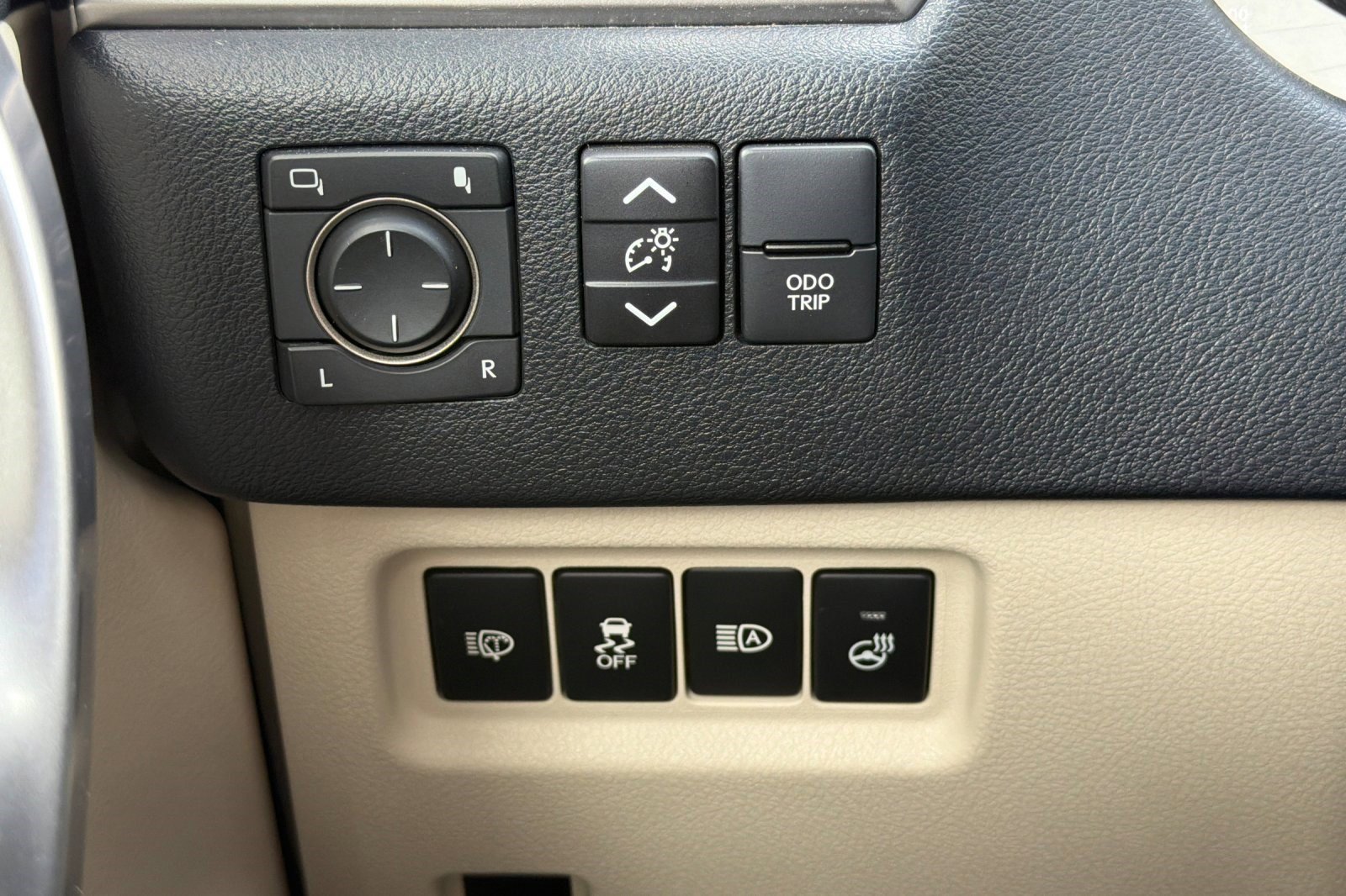 Used 2022 Lexus GX 460 Premium w/ Premium Package AWD/4WD image 37