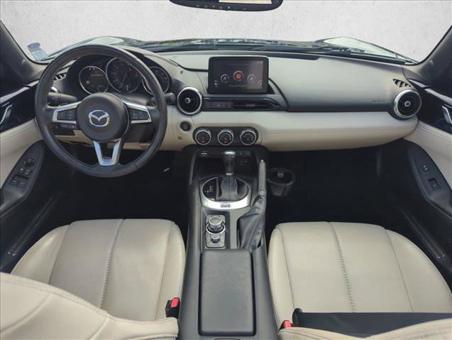 Used 2021 MAZDA MX-5 Miata RF Grand Touring RWD image 25