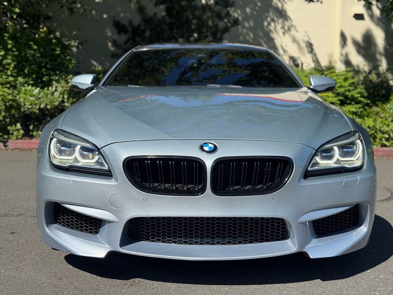 Used 2017 BMW M6 Gran Coupe RWD image 3