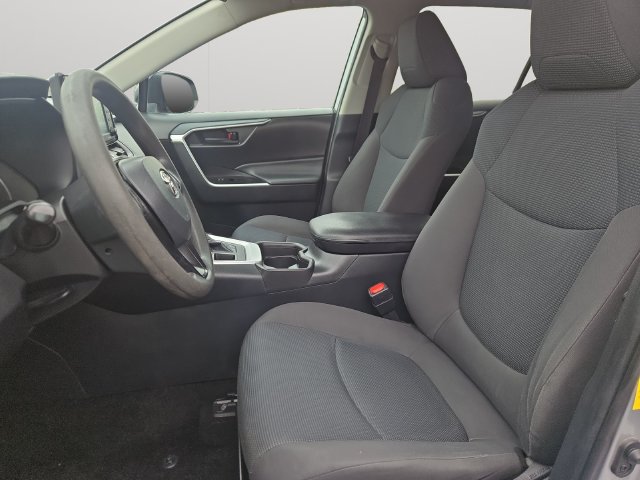 Certified 2021 Toyota RAV4 LE AWD/4WD image 10