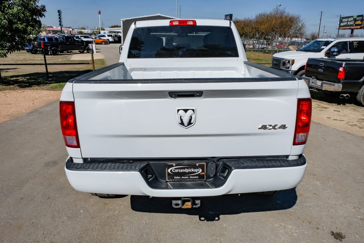 Used 2018 RAM 2500 Tradesman w/ Chrome Appearance Group image 59