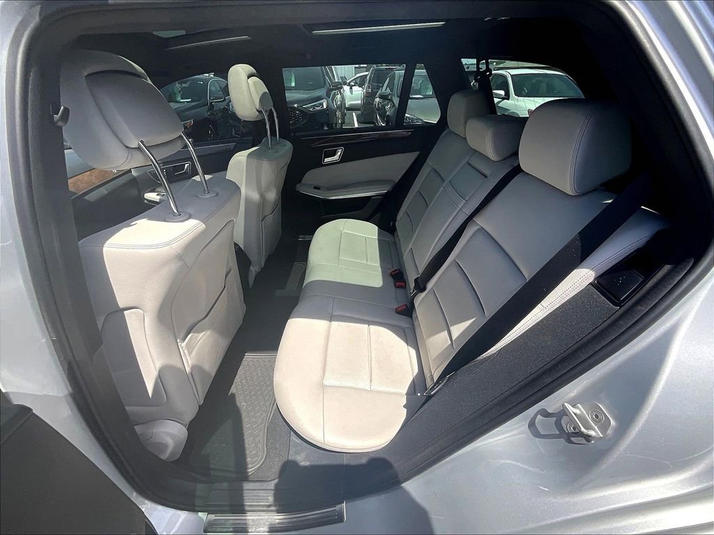Used 2016 Mercedes-Benz E 350 4MATIC Wagon image 22