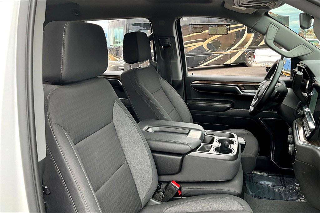 Used 2023 Chevrolet Silverado 1500 RST image 7