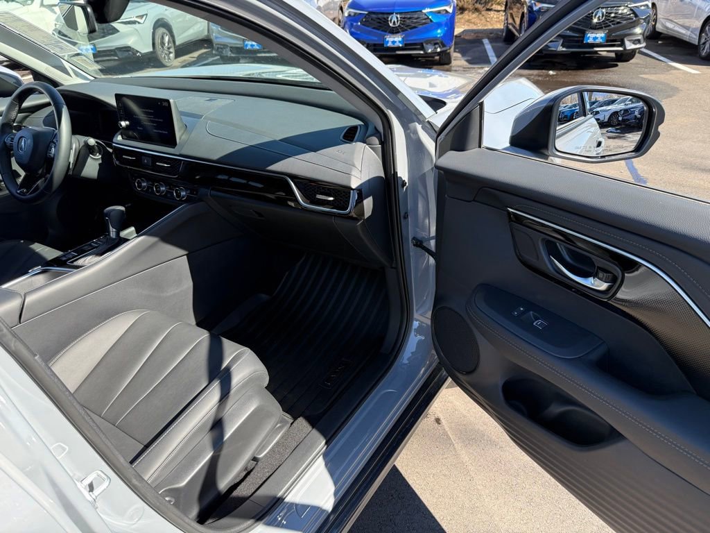 Certified 2025 Acura ADX AWD image 22