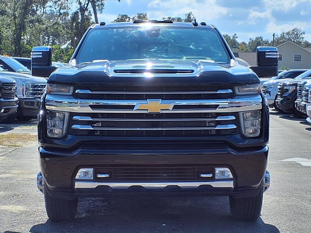 Used 2020 Chevrolet Silverado 3500 High Country w/ Snow Plow Prep/Camper Package image 2