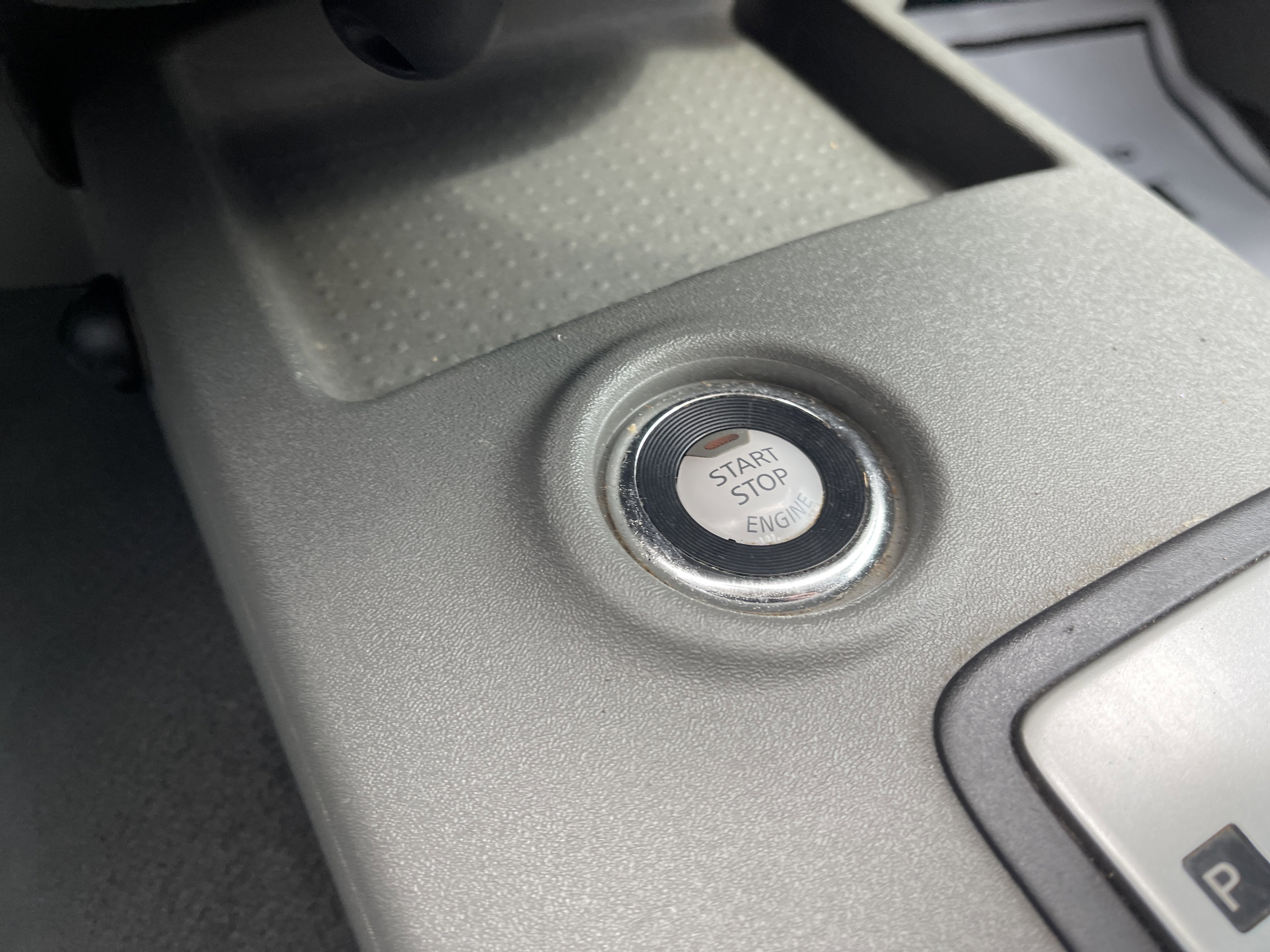 Used 2020 Nissan Frontier SV w/ Midnight Edition Floor Mats image 23