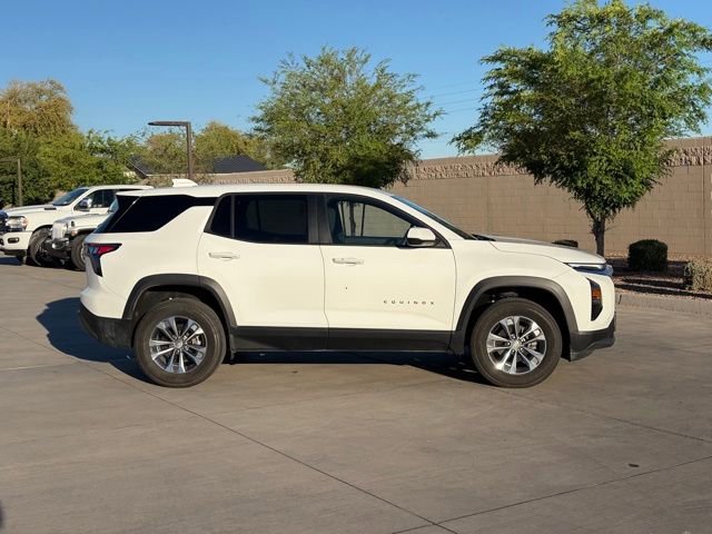Used 2025 Chevrolet Equinox LT image 3