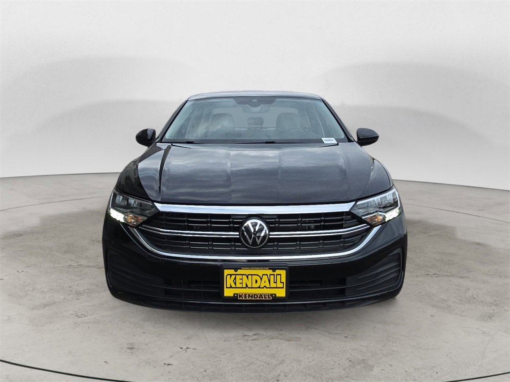 Used 2024 Volkswagen Jetta S image 8