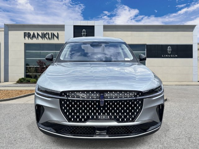 New 2026 Lincoln Nautilus Premier AWD/4WD image 2