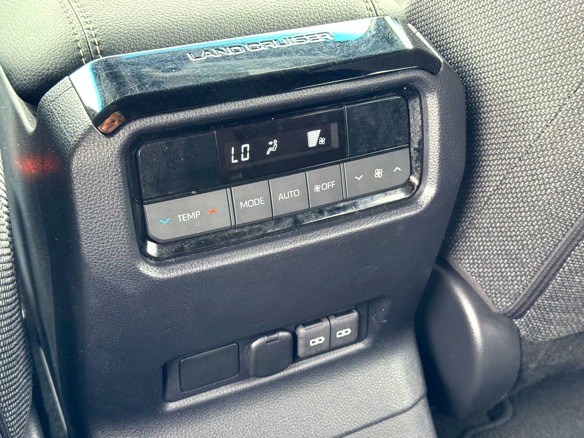 Used 2024 Toyota Land Cruiser 1958 image 21