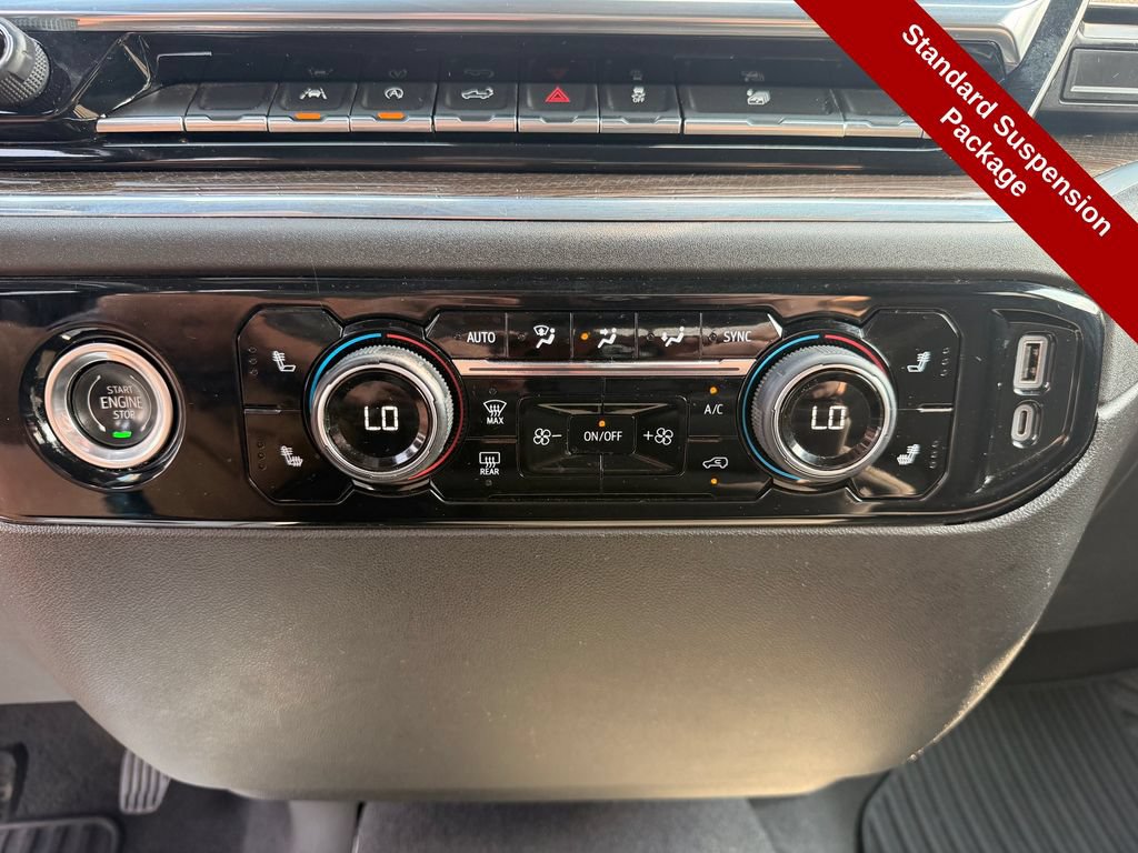 Used 2024 Chevrolet Silverado 1500 LT AWD/4WD image 27