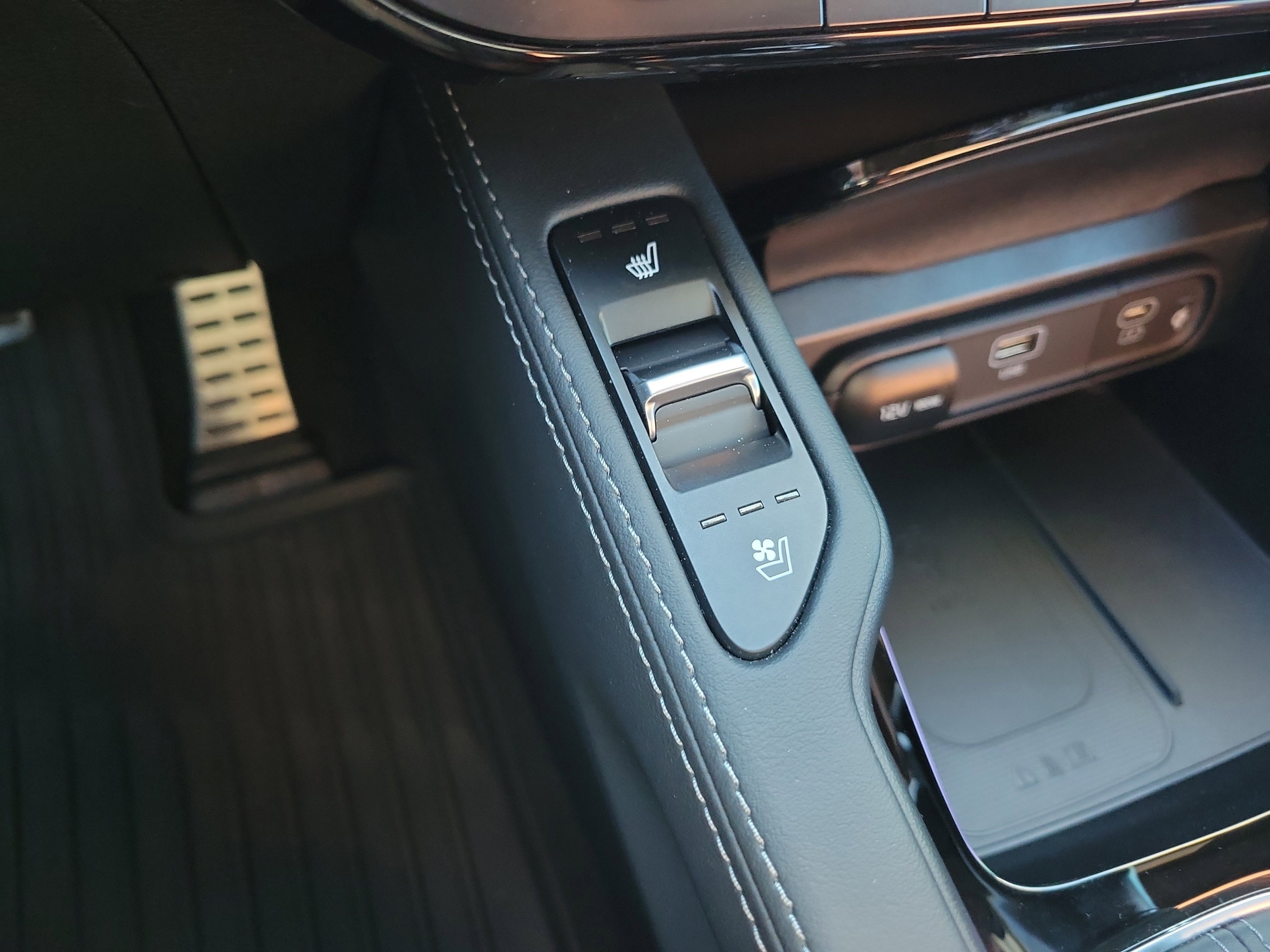 Used 2023 Kia Telluride SX image 37