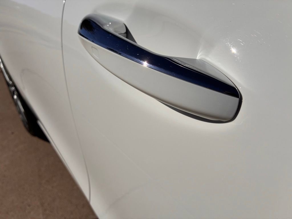 Used 2025 Mercedes-Benz CLA 250 4MATIC image 6