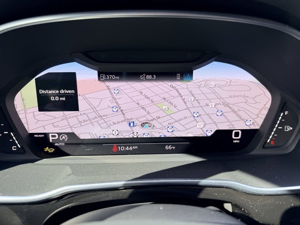 Certified 2024 Audi Q3 2.0T Premium Plus image 32