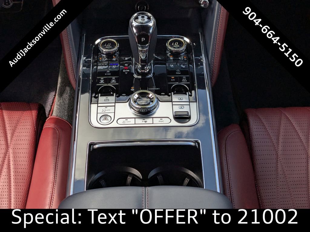 Used 2022 Bentley Flying Spur W12 image 20