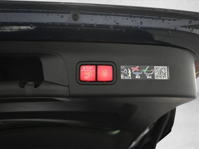 New 2026 Mercedes-Benz GLS 450 4MATIC image 25