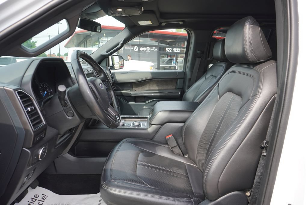 Used 2021 Ford Expedition Limited AWD/4WD image 24