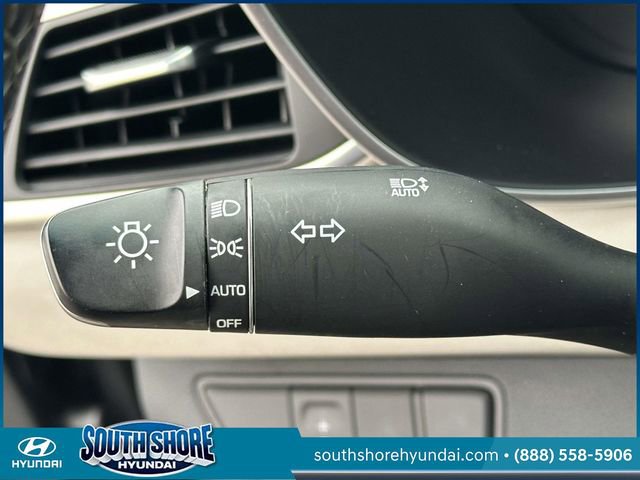 Used 2023 Genesis G70 2.0T w/ Sport Prestige Package image 25