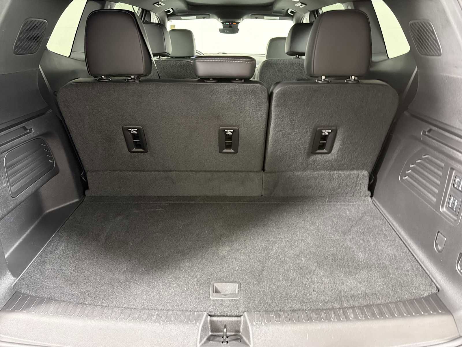 New 2026 Buick Enclave Sport Touring w/ Power Package image 17