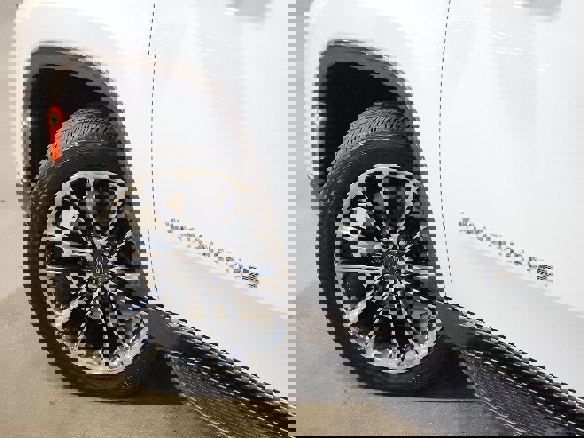 Used 2022 Jeep Wagoneer Series II w/ Premium Group I image 24