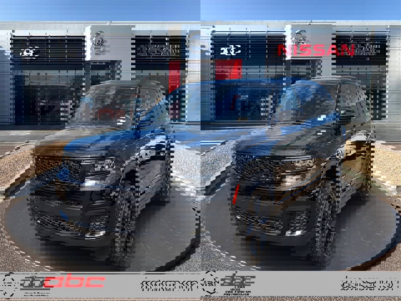Used 2023 Jeep Grand Cherokee L Laredo