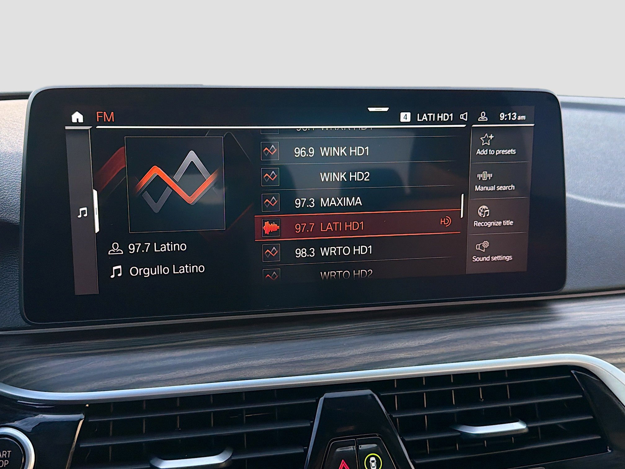 Used 2023 BMW 530i image 31