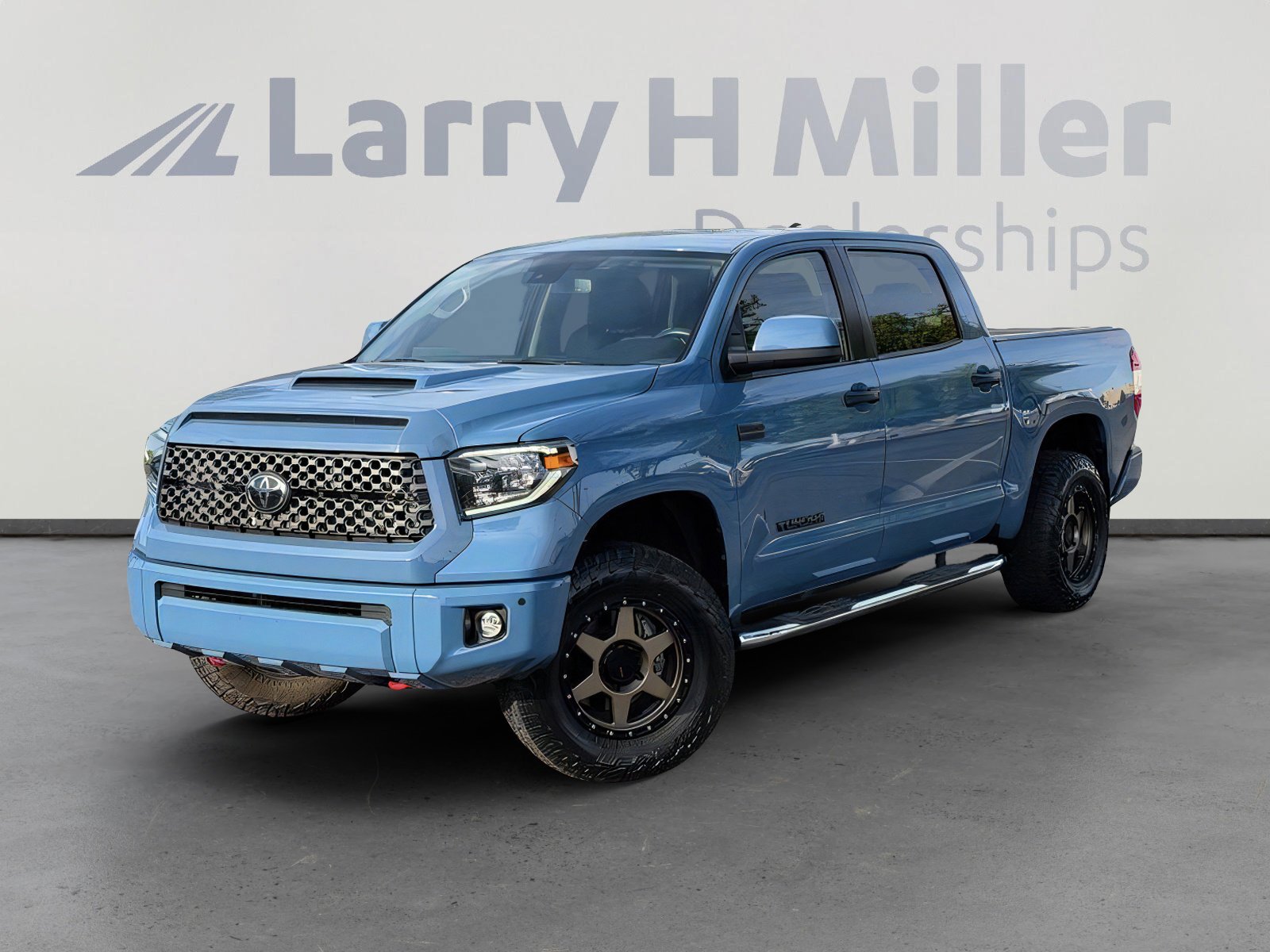 Used 2020 Toyota Tundra SR5 w/ TRD Sport Package AWD/4WD image 1