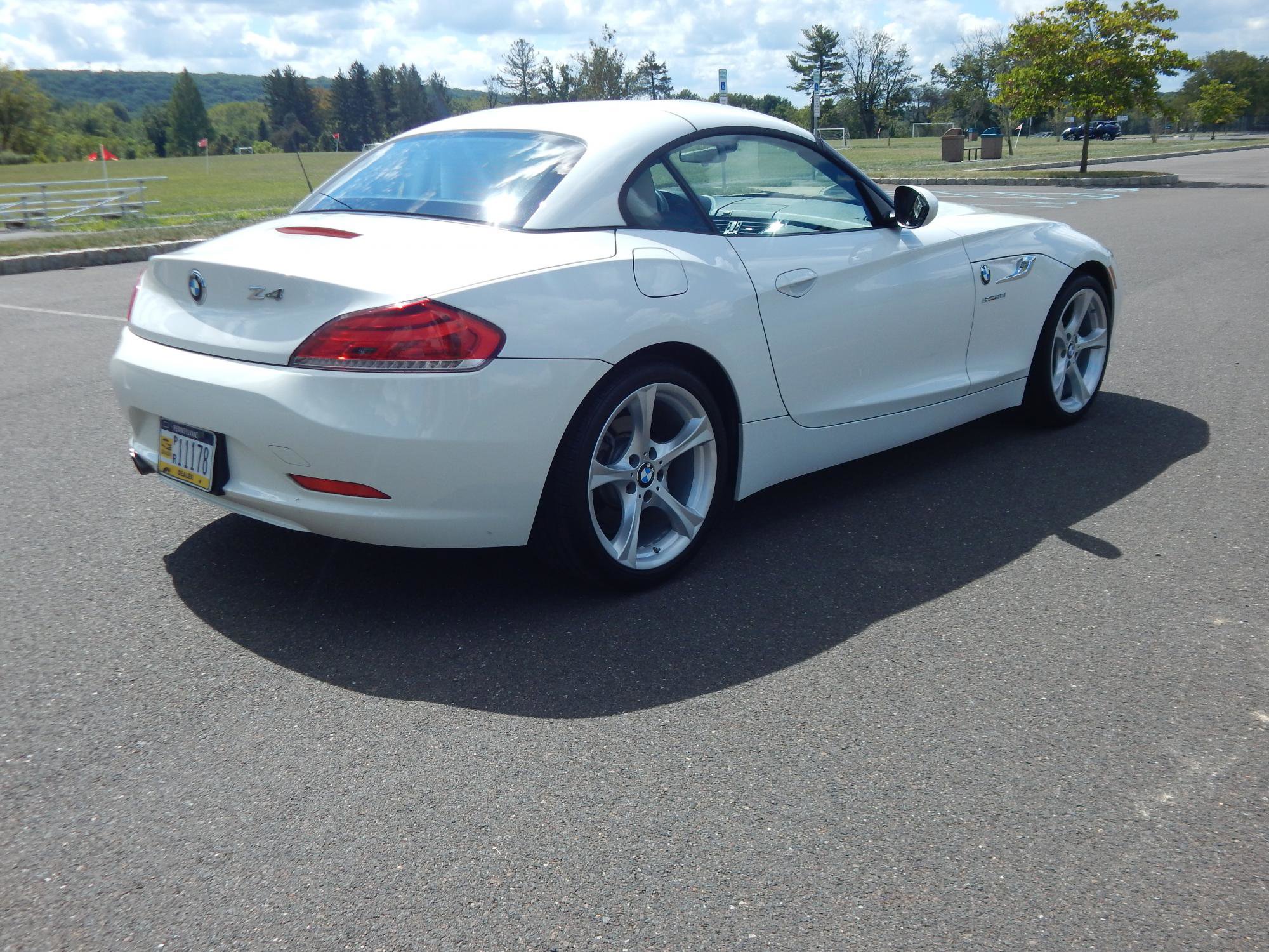 Used 2016 BMW Z4 sDrive28i image 7