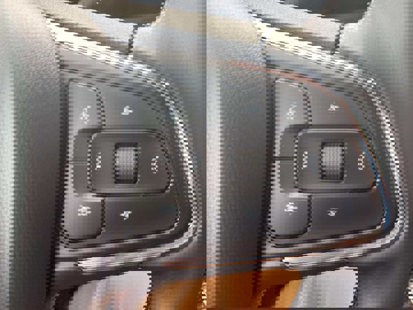 Used 2025 Buick Envista Sport Touring w/ Convenience I Package image 15