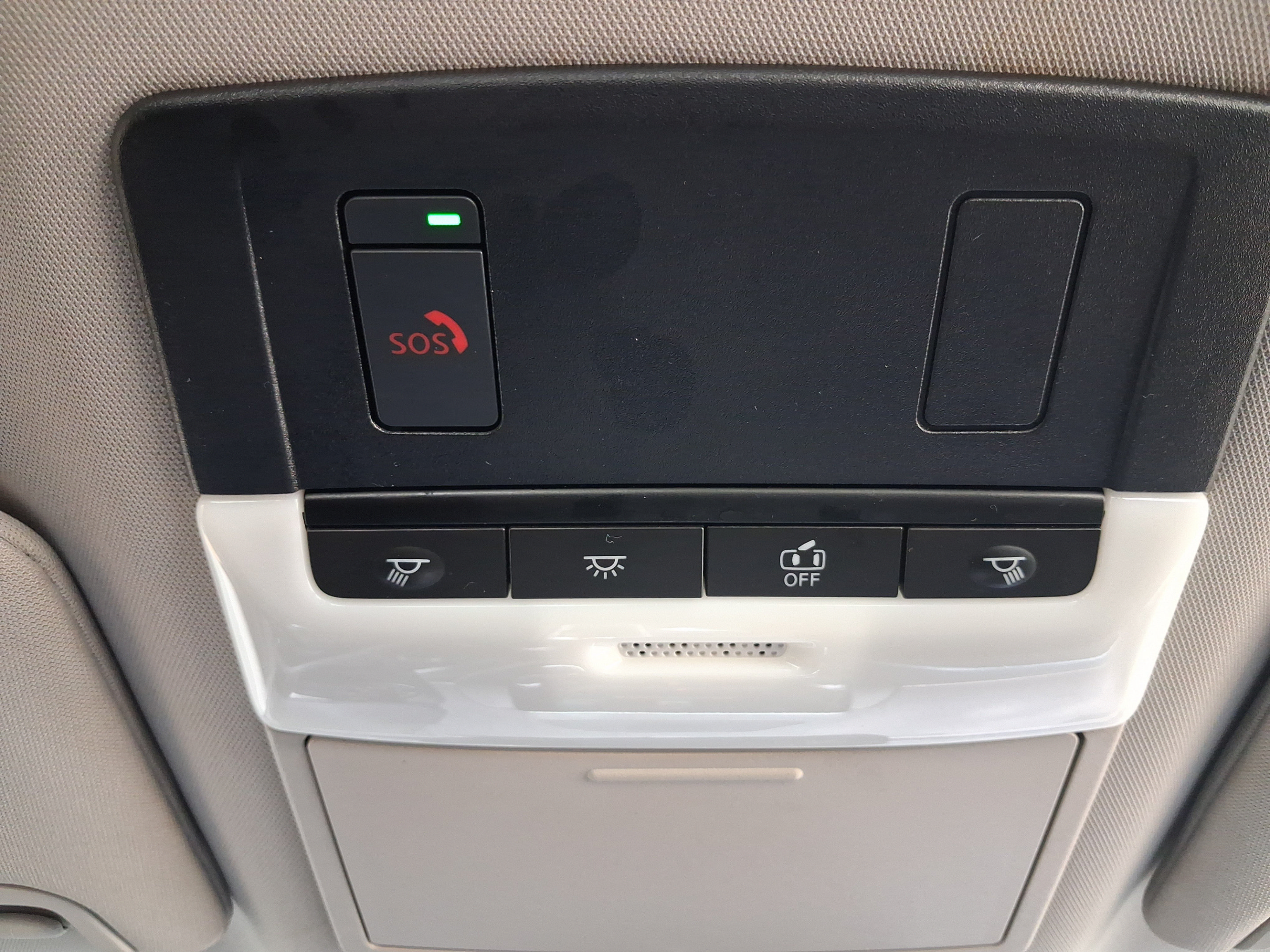 Used 2025 Nissan Altima 2.5 SV FWD image 21