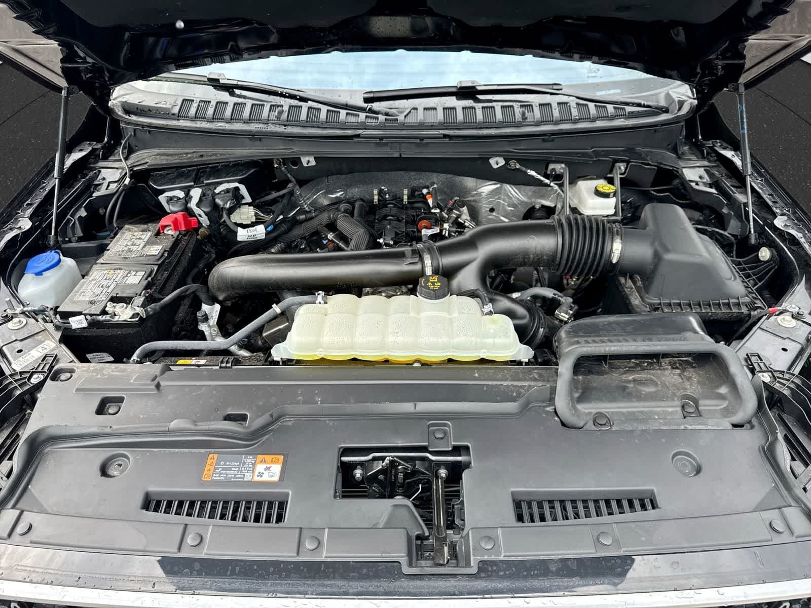 Used 2025 Lincoln Navigator Reserve AWD/4WD image 21