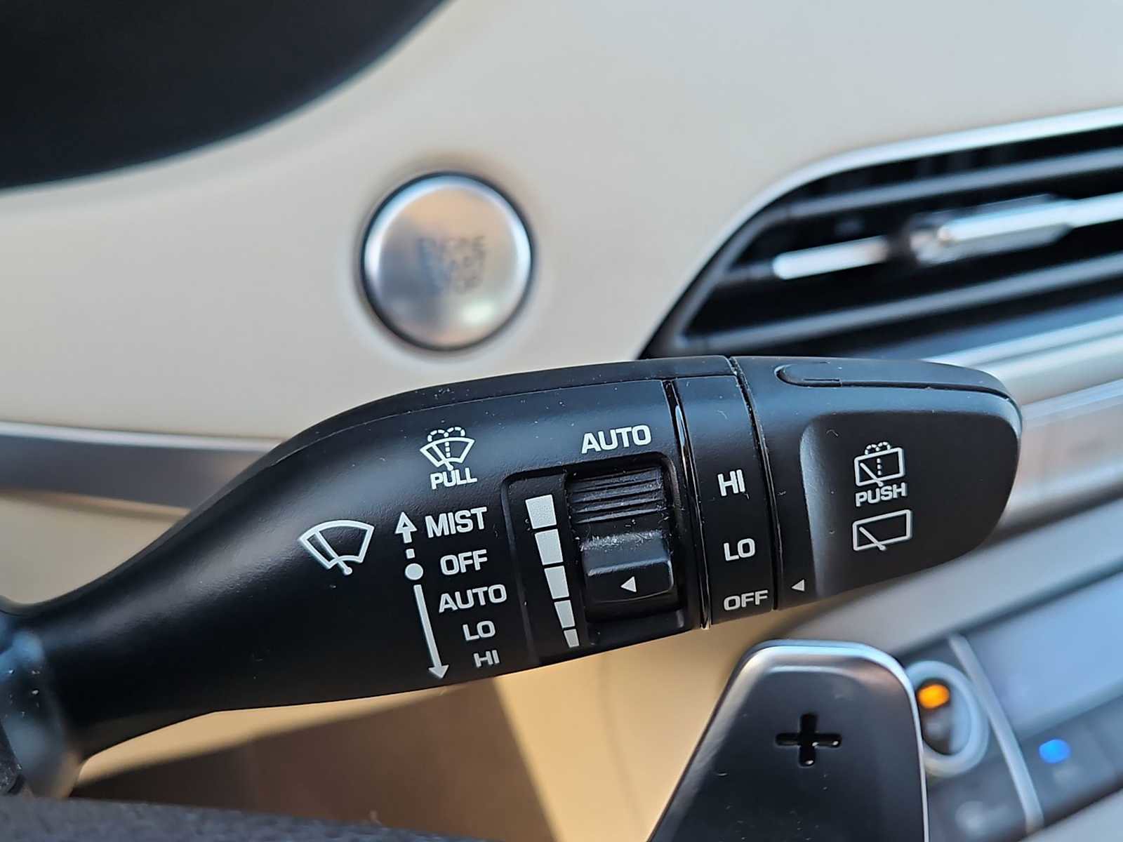 Used 2020 Hyundai Palisade Limited image 26