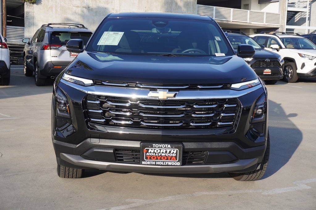 Used 2025 Chevrolet Equinox LT image 3