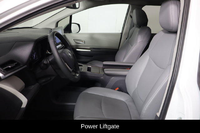 Used 2024 Toyota Sienna XLE AWD/4WD image 14