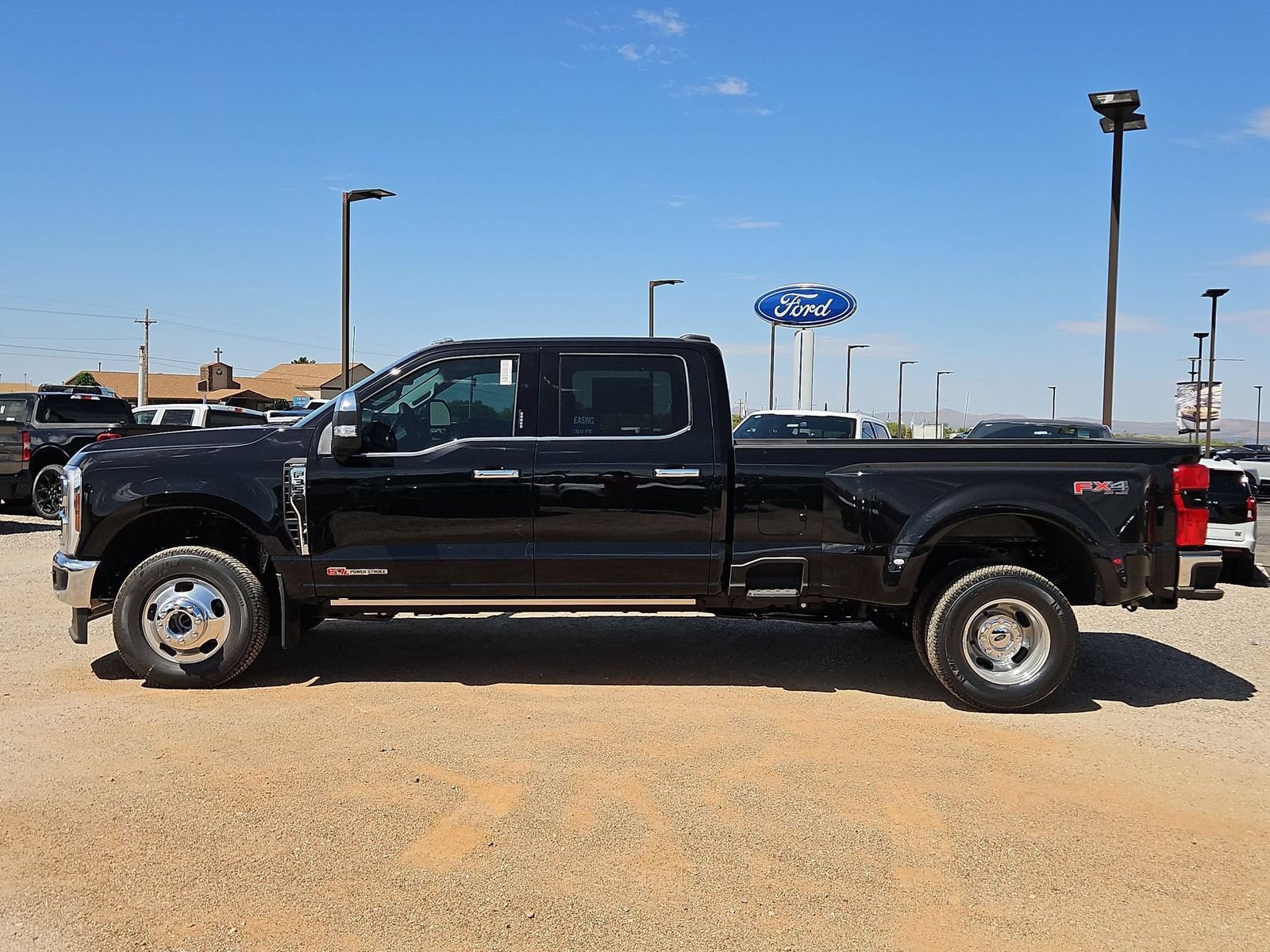 New 2026 Ford F350 Lariat w/ Lariat Ultimate Package AWD/4WD image 9