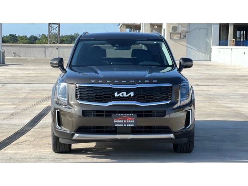 Used 2022 Kia Telluride S image 4