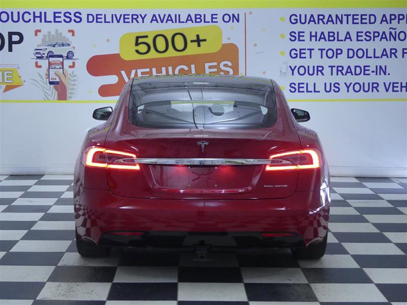 Used 2020 Tesla Model S Long Range Plus image 4