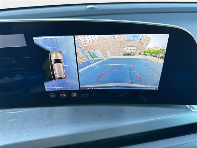 New 2026 Cadillac Vistiq Luxury w/ LPO, Floor Liner Package image 19