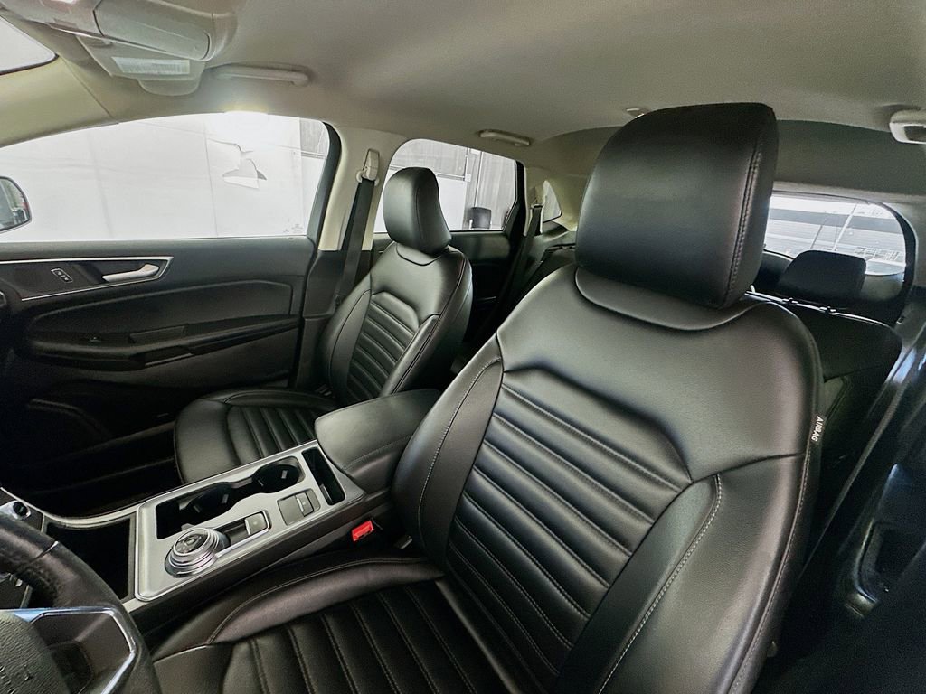 Used 2021 Ford Edge SEL AWD/4WD image 20