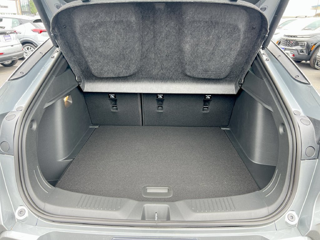 New 2026 Buick Envista Sport Touring FWD image 21