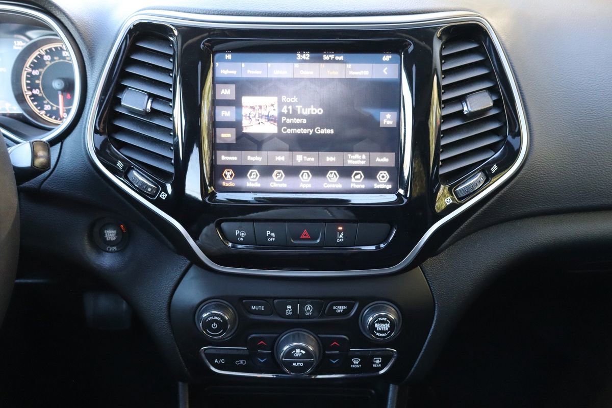 Used 2022 Jeep Cherokee Limited image 34