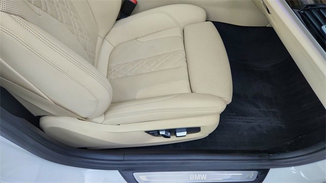 Used 2021 BMW 530i w/ Premium Package image 22