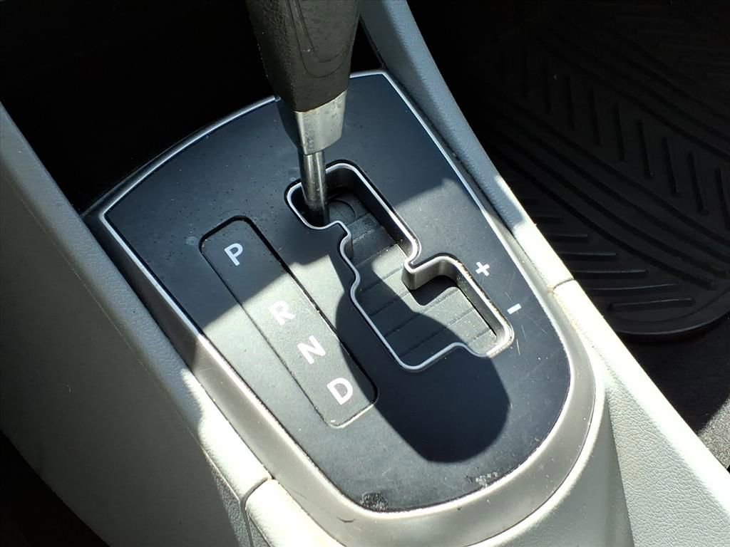 Used 2016 Hyundai Accent SE FWD image 25