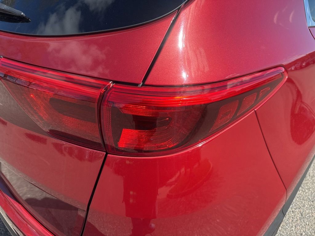 Used 2017 Kia Sportage LX w/ LX Popular Package image 9