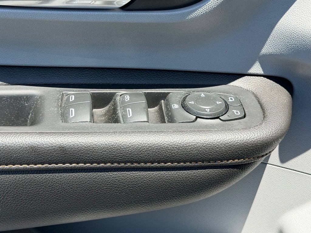 Used 2019 GMC Terrain SLE FWD image 19