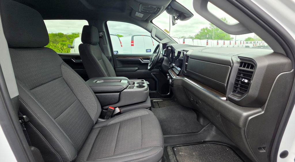 Used 2024 Chevrolet Silverado 1500 LT w/ Protection Package AWD/4WD image 56