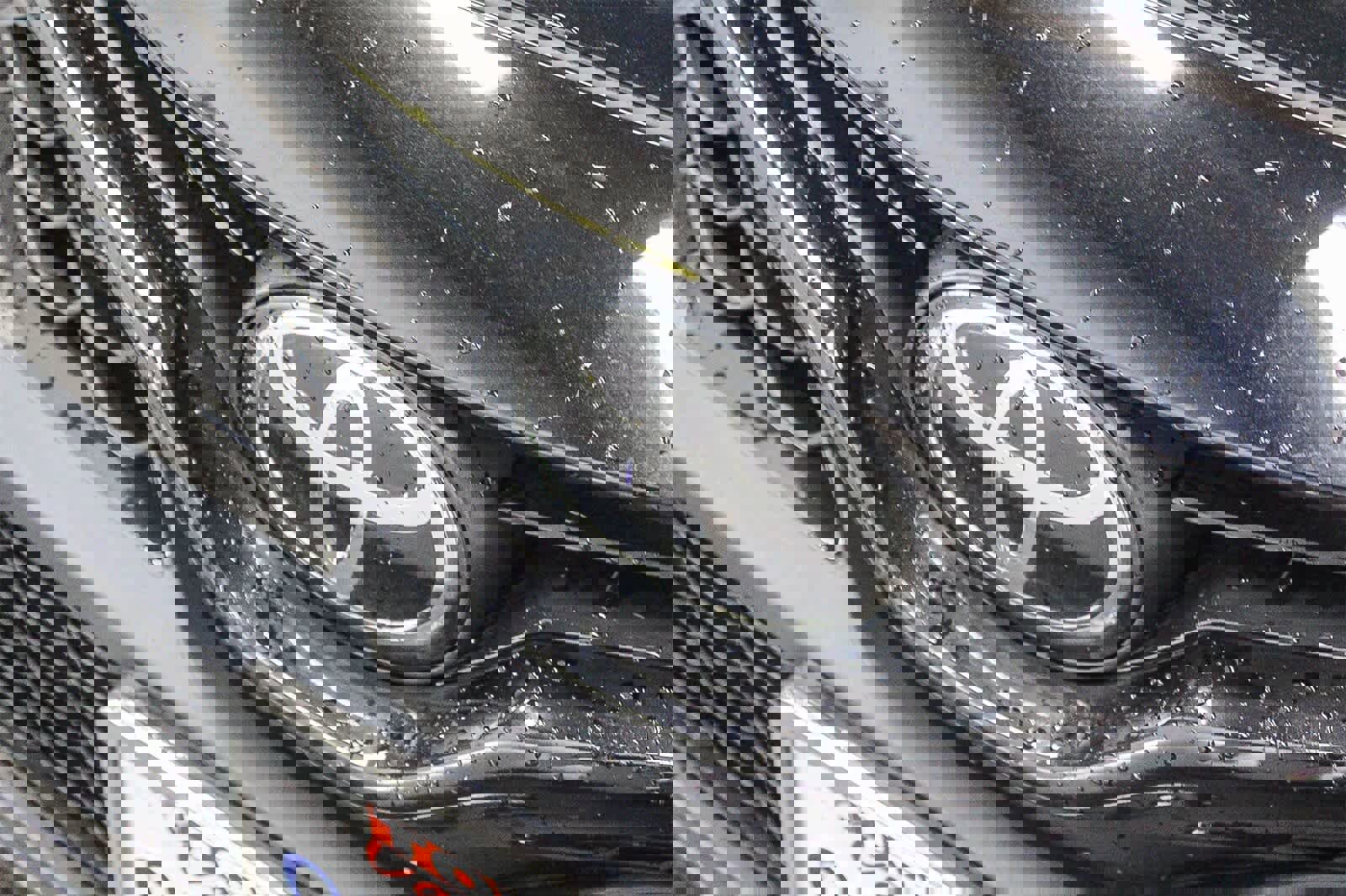 Used 2023 Toyota Camry SE image 12