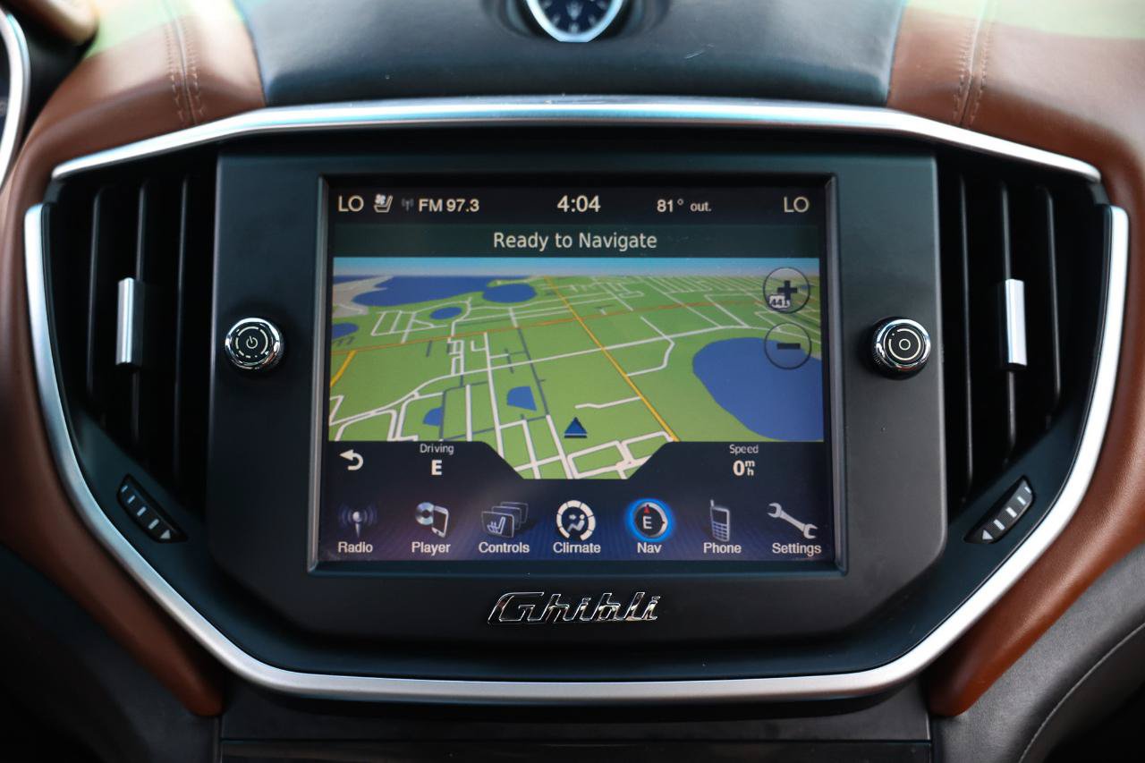 Used 2014 Maserati Ghibli S Q4 AWD/4WD image 35