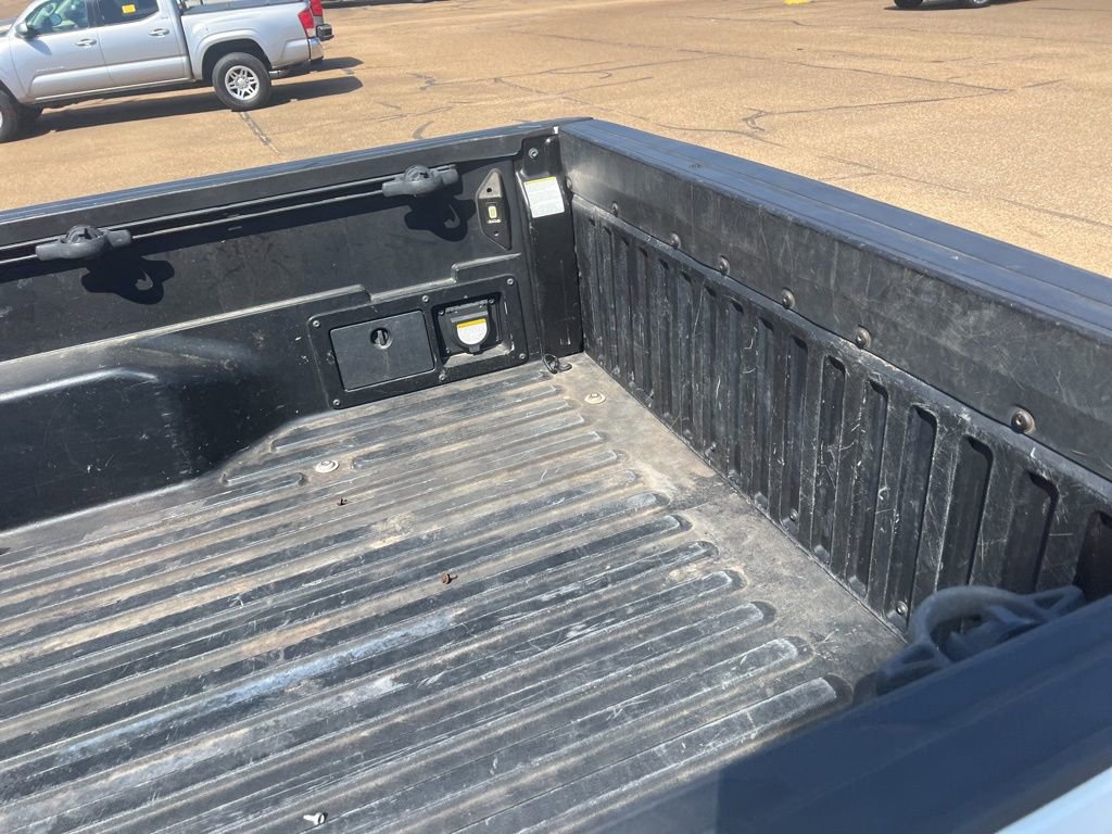 Used 2017 Toyota Tacoma TRD Off-Road w/ Tow Package (A/T) image 14